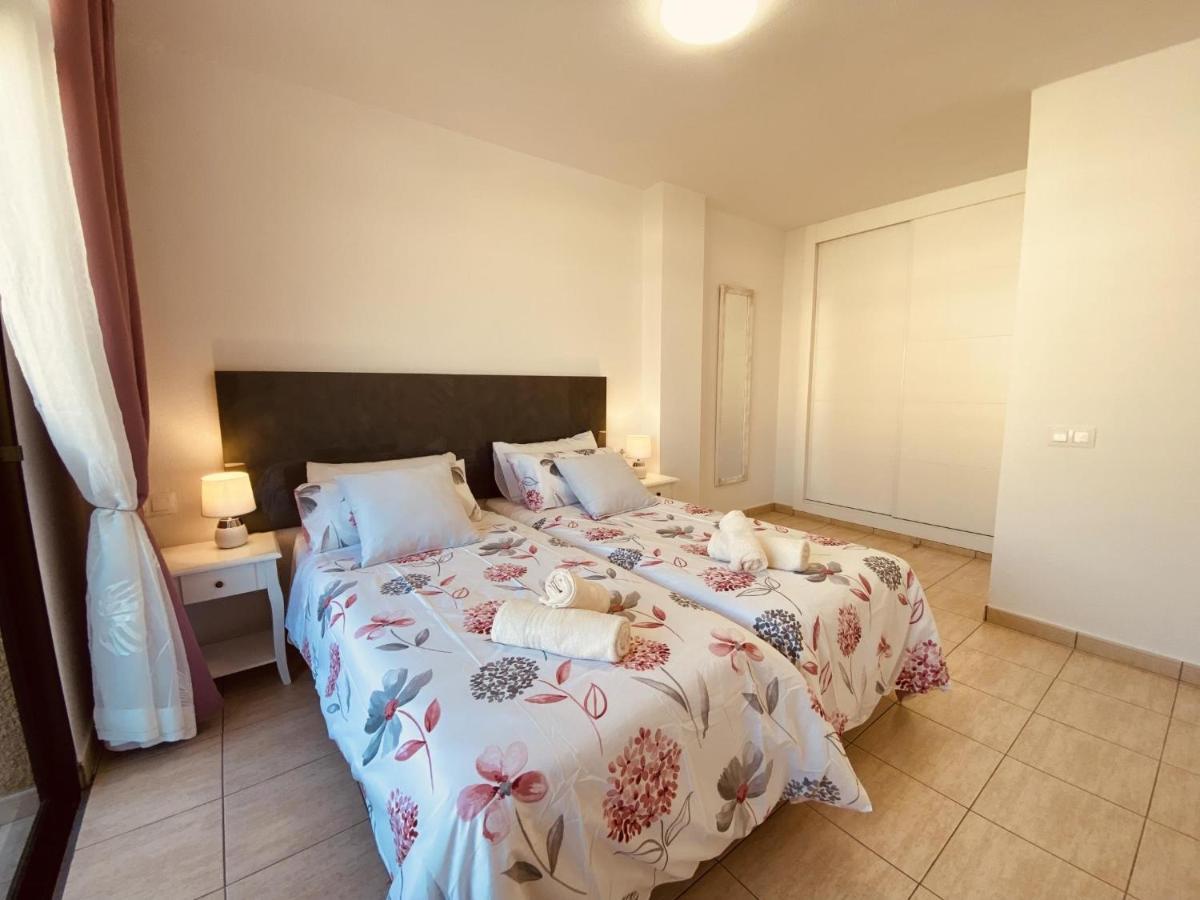 Royal Holiday Home Лос Кристианос Екстериор снимка