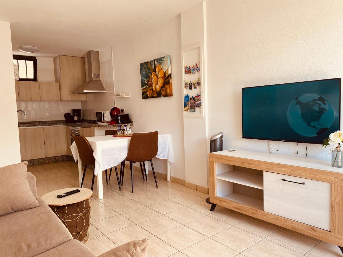 Royal Holiday Home Лос Кристианос Екстериор снимка