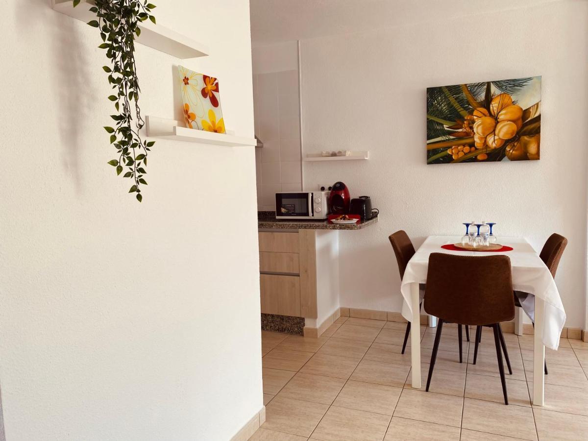 Royal Holiday Home Лос Кристианос Екстериор снимка